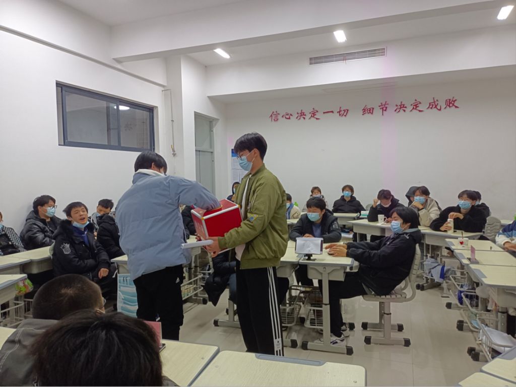 图片 2.jpg 图片 2.jpg