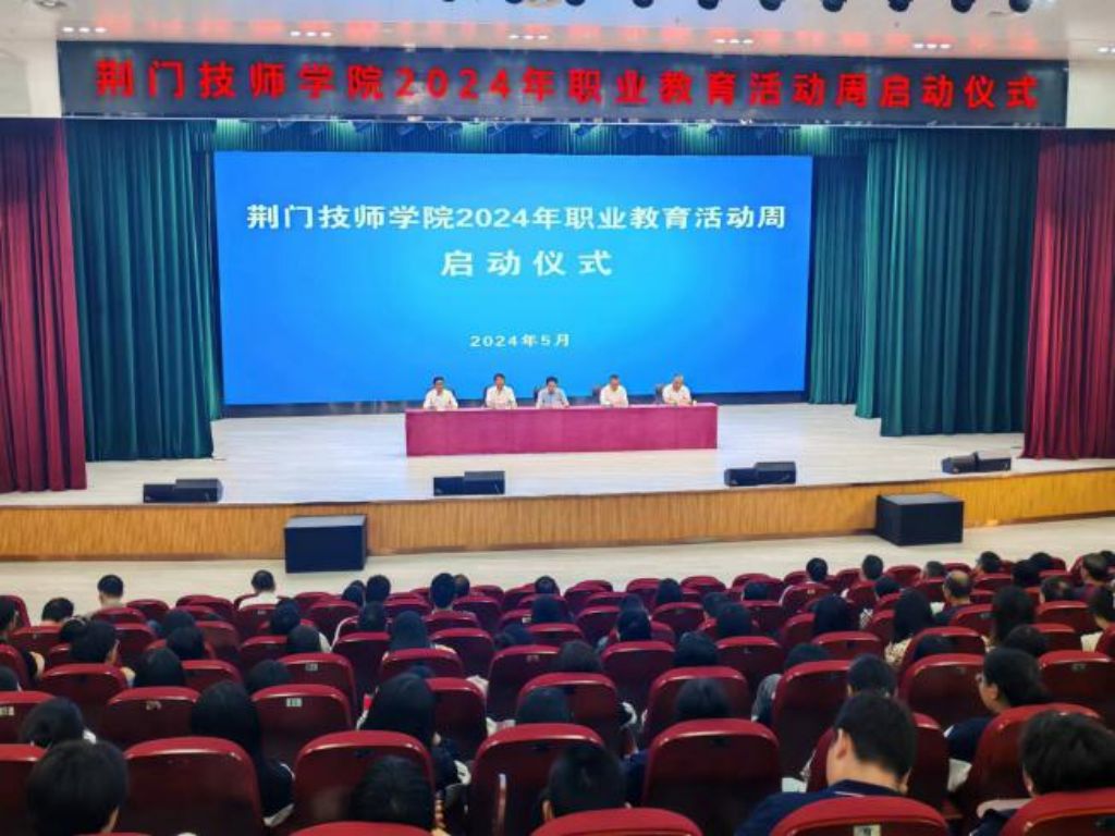 图片 1.jpg 图片 1.jpg