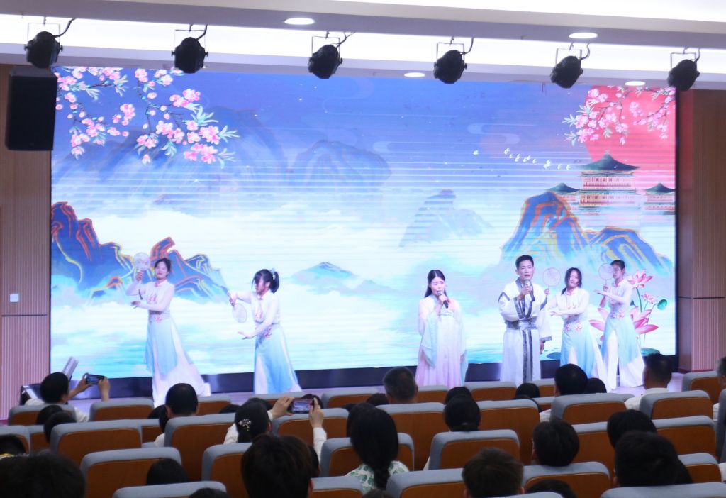 图片 8.jpg 图片 8.jpg